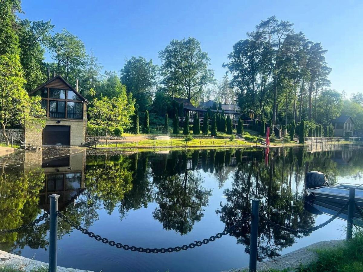 Гостевой Комплекс "Дядя Саша" Villa Sokirno ภายนอก รูปภาพ
