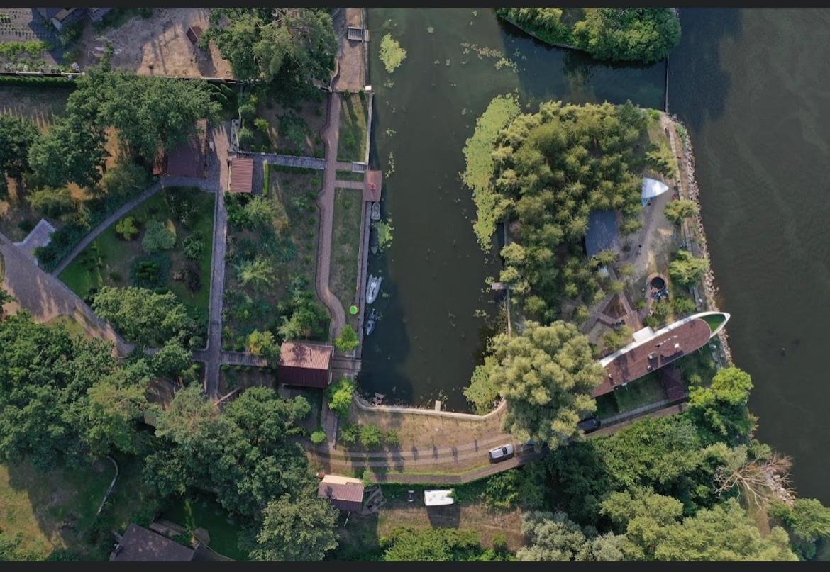Гостевой Комплекс "Дядя Саша" Villa Sokirno ภายนอก รูปภาพ